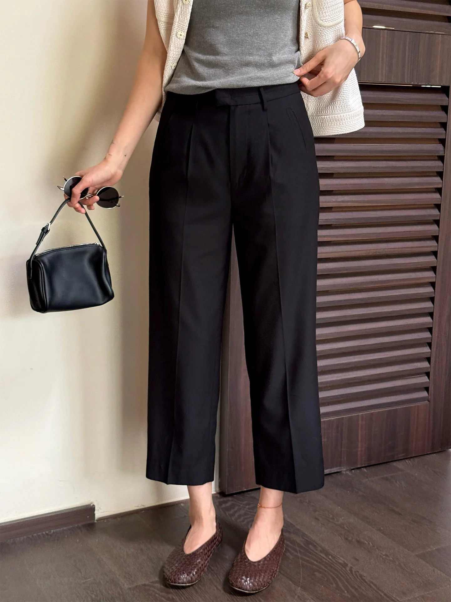 

Black Comfortable Woolen Casual Pants for Women Straight Leg Nine Points Summer New Style Simple Match Commuting LANGQING TONG