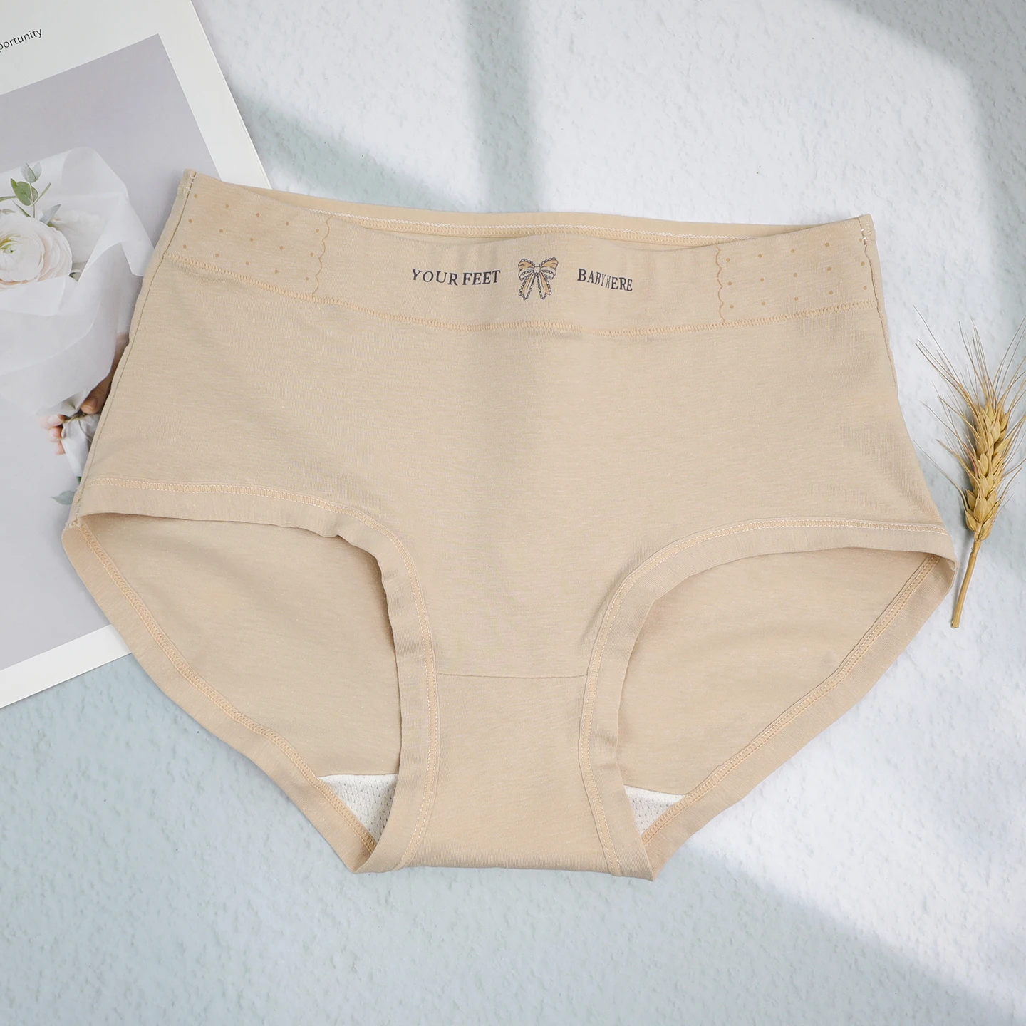 Pure Cotton Panties Women's Mid-Waist Comfortable Breathable Underwear Simple Design Color for Young Women