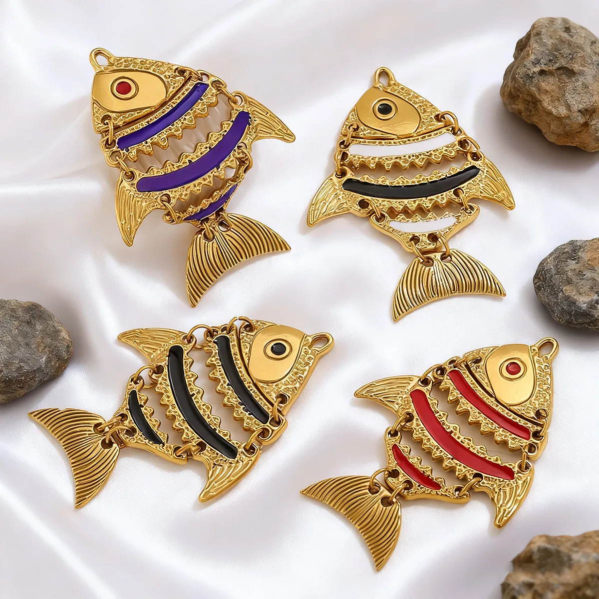 1 stücke Edelstahl Anhänger Hohl Emaille Verdrehen Fisch Vergoldet für DIY Halskette Ohrringe Schmuck Machen Liefert Großhandel
