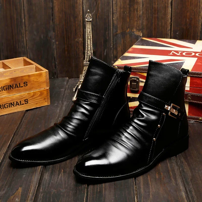 Luksusowe męskie buty Chelsea Moda Spiczaste buty męskie Wysokiej jakości buty biznesowe Casual Retro Skórzane męskie buty motocyklowe — zdjęcie 4