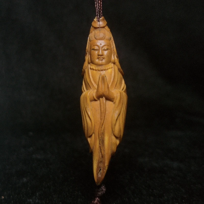 YIZHU CULTUER ART Size 5 × 1.5 cm Rare Delicate Olive Nut Hand Carved China Goddess Mercy Buddha Sculpture Pendant