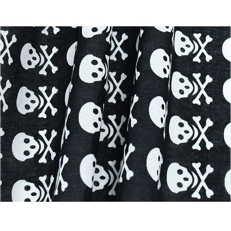 Skull Pattern Design Square Scarf Cotton Bandana Fashion Hip Hop Style Gothic Ghost Head Print Unisex Neck Scarves Headscarf Tie