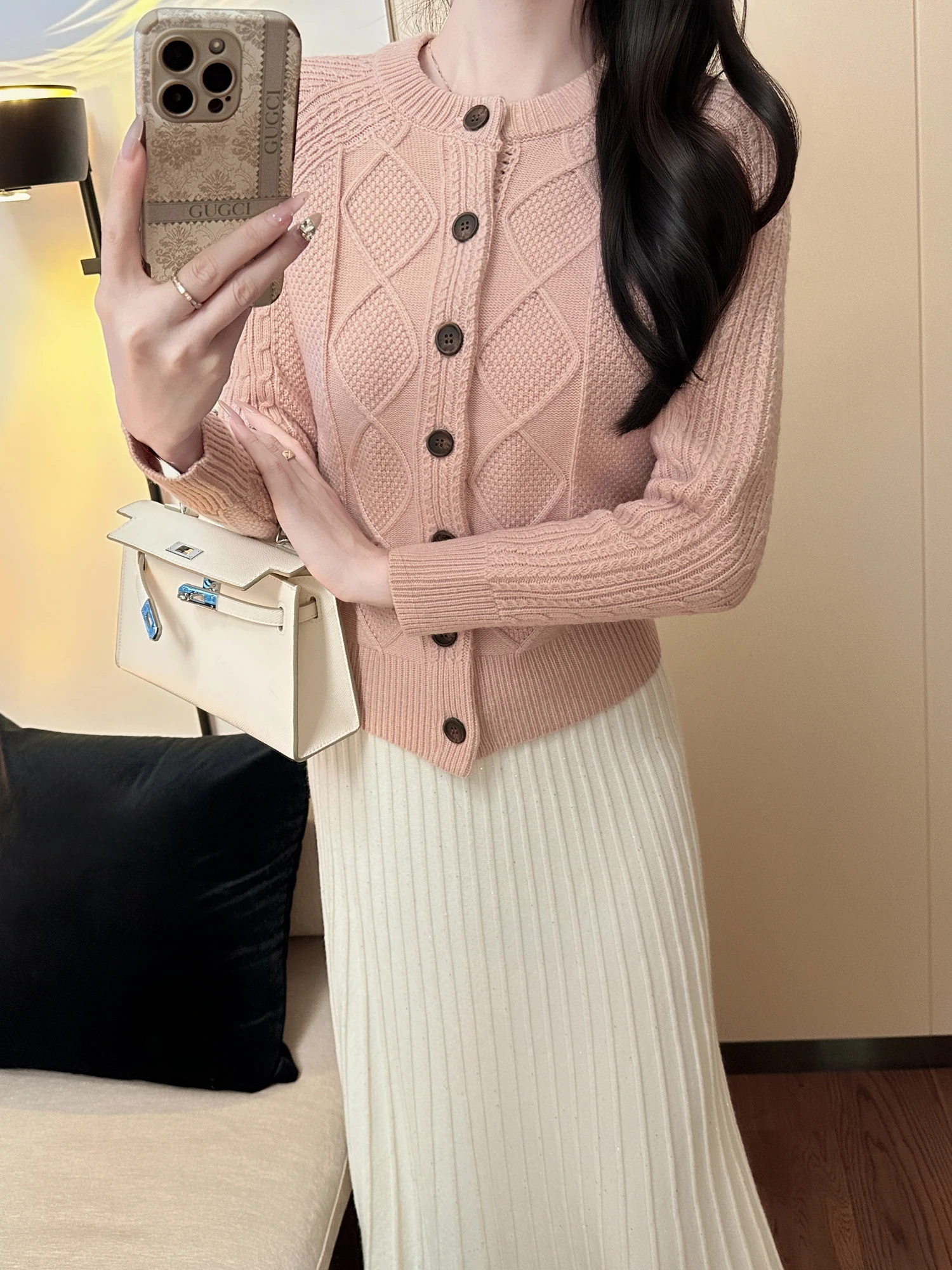 

Мягкий утепленный вязаный кардиган с длинными рукавами для женщин, зимний, с круглым вырезом, узором «косы» и цветочным принтом, на пуговицах, легко надевается, теплый