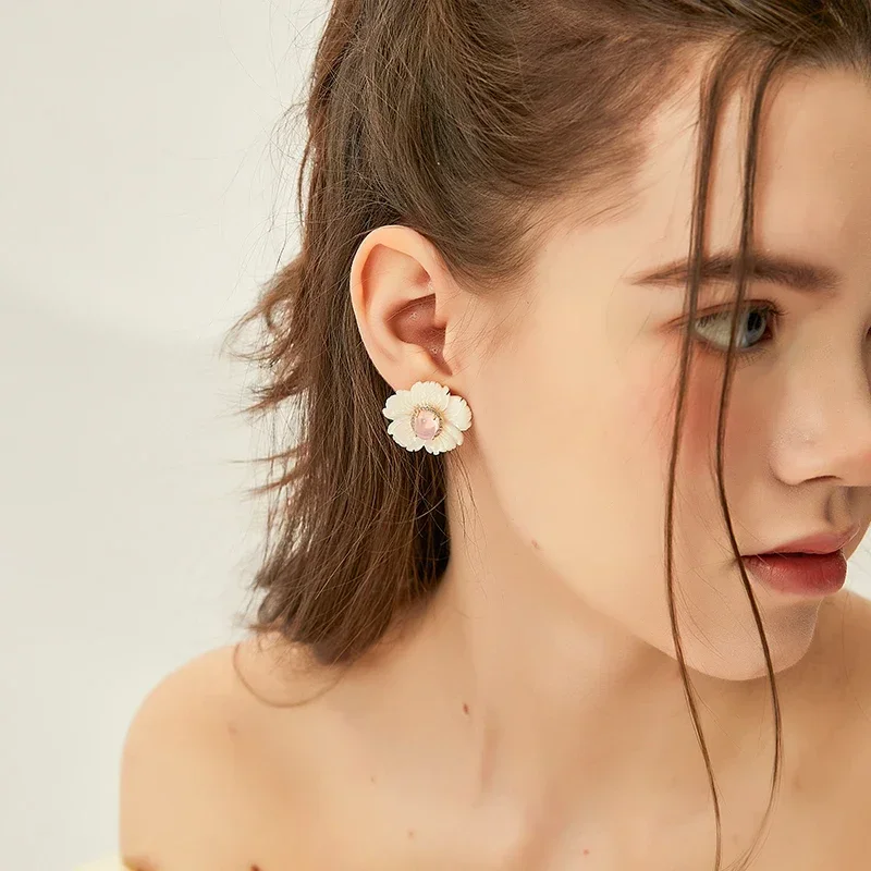 

Daisy Flower Stud Earrings Jewelry Collection Valentines Gifts for Her