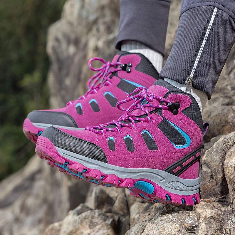 Outdoor Hiking Shoes Women Thick Bottom Lightweight High-top Anti-slip Women Breathable Wear-resistant Sports Shoes Women
