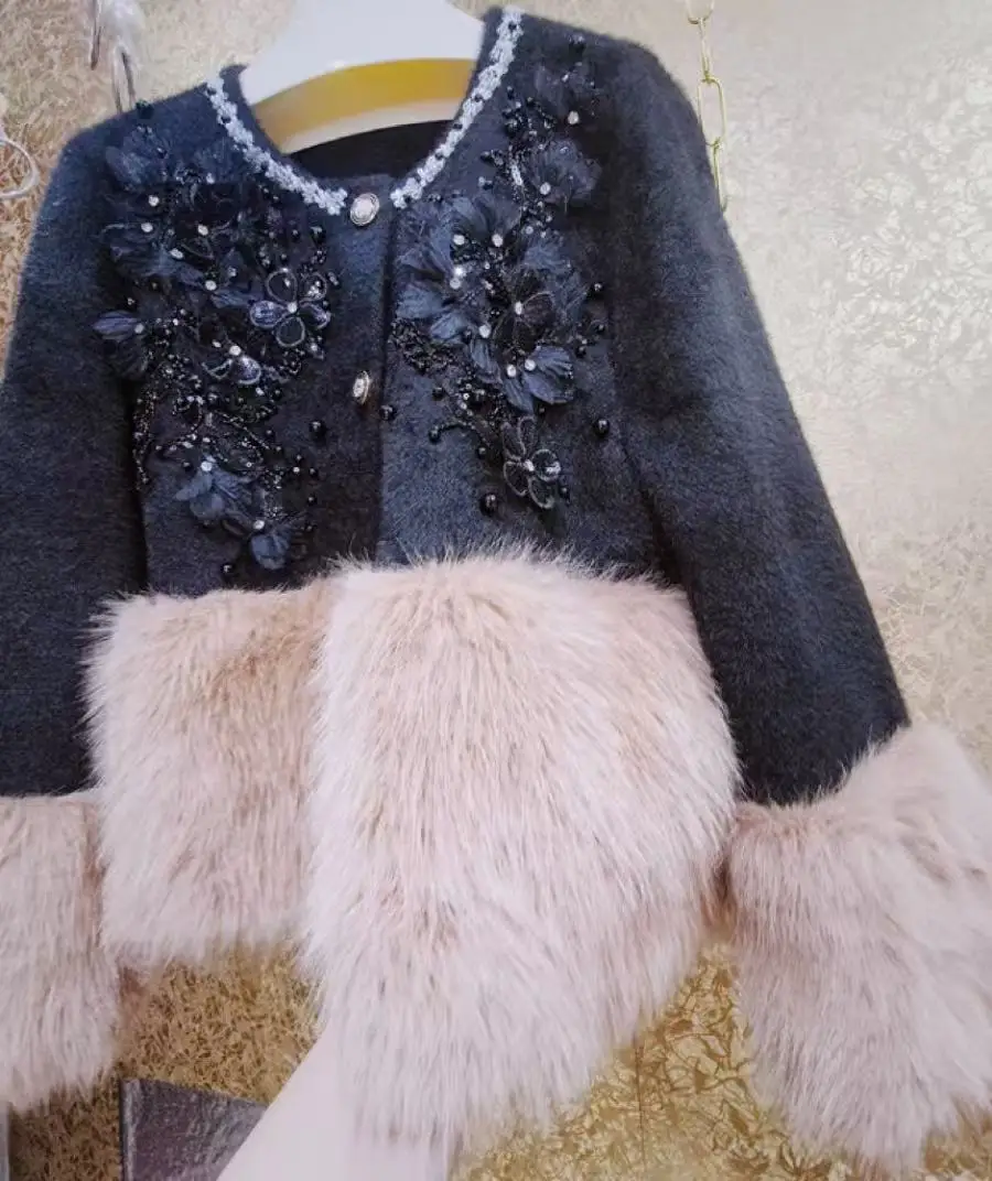Luxury Flower Beaded Flowers Faux Fur Knitwear Cardigan Coat For Women Round Neck Loose Small Fragrant Sweater Outwear Jacket