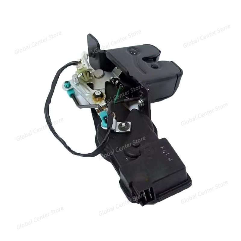 

812302C000 подходит для привода замка багажника и задней двери для Hyundai Tiburon 03-08.