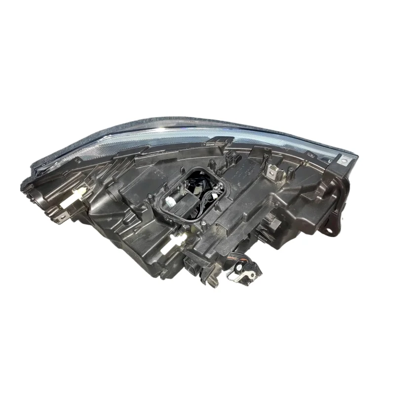 المصابيح الأمامية عالية الجودة والأكثر مبيعاً لنظام إضاءة السيارة BMW 3 Series GT F34 المصابيح الأمامية LED