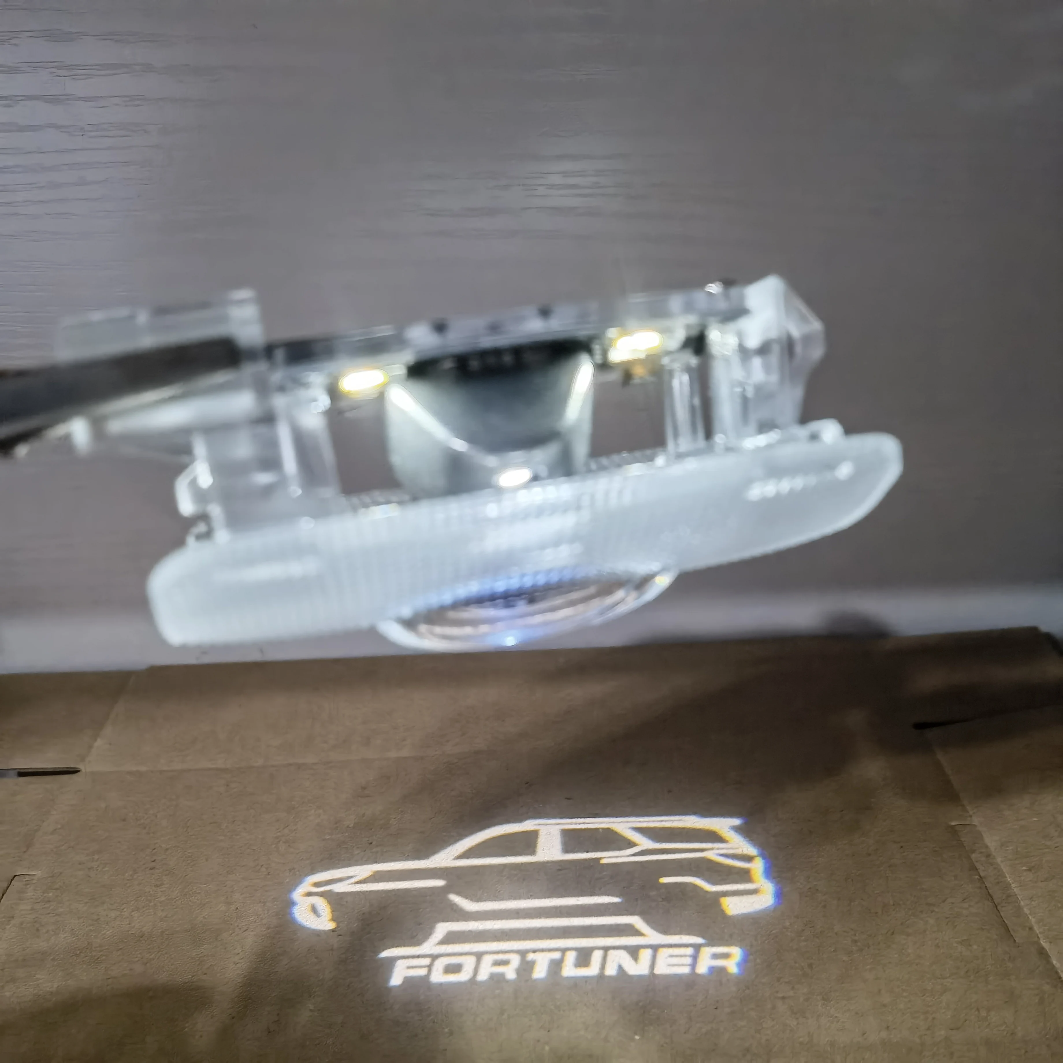 White FORTUNER Badge Shadow Light 2pc LED Courtesy Lamp For Toyota FORTUNER Car Styling FORTUNER Welcome Light Toyota Door Light - Image 2