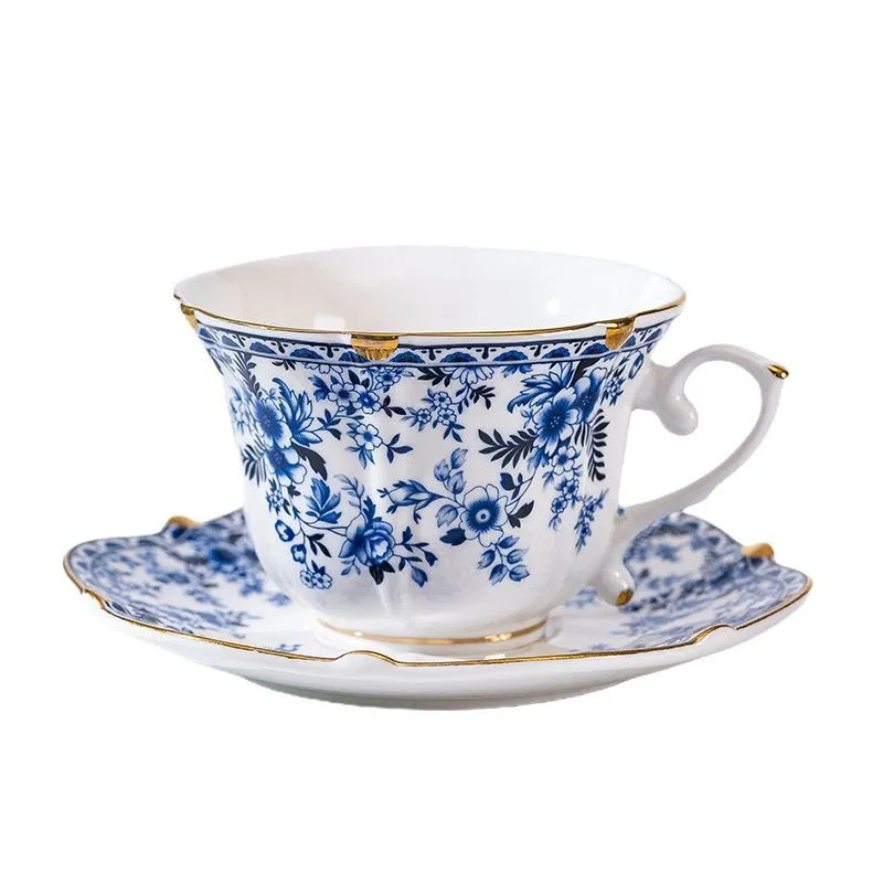 طقم فناجين قهوة وصحون من Bone China فنجان قهوة سيراميك رائع للسيدات طقم شاي بعد الظهر الإنجليزي