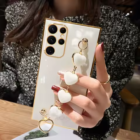 S 21 22 24 25 Love Heart Bracelet Plating Case For Samsung Galaxy S21 S25 S20 S22 S23 S24 Fe Plus Ultra Chain Cover Note 20 10