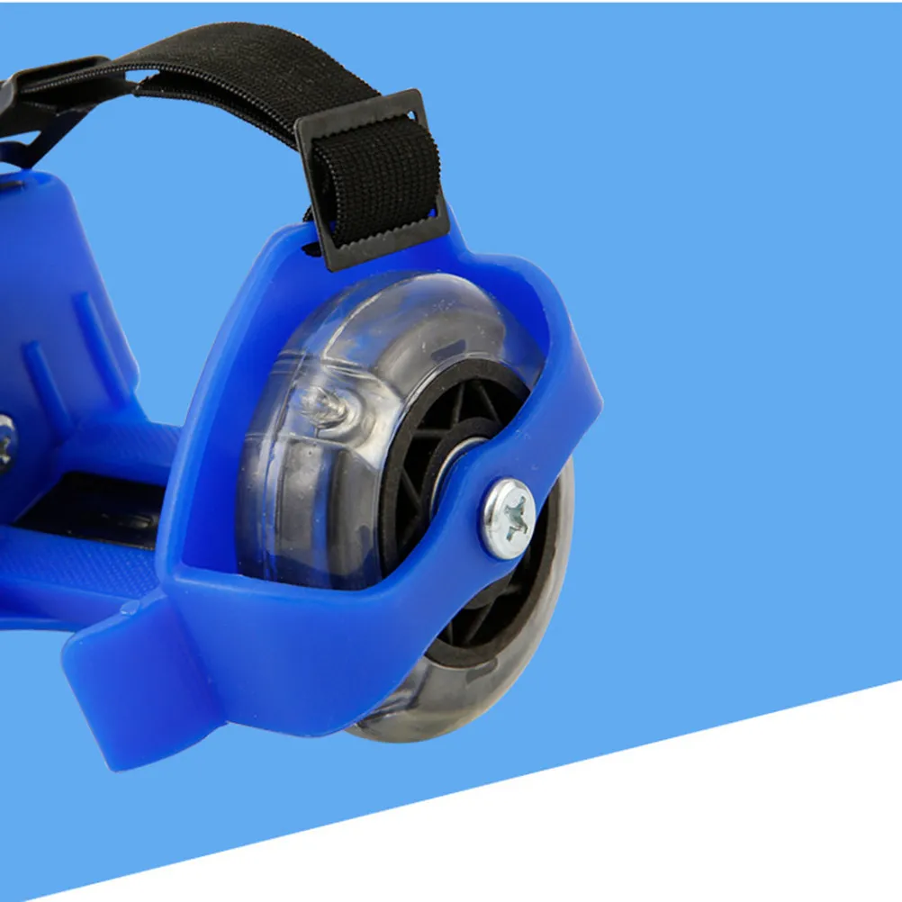 

Пара роликовых коньков с колесами на пятке, регулируемым ремешком, светящимися элементами, для уличных тренировок, модные аксессуары для катания, синие