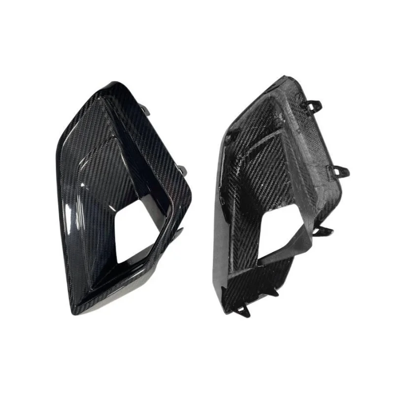 

Suitable for BMW X5 G05 G18 2023+ Dry Carbon Fiber Front Bumper Air Vent