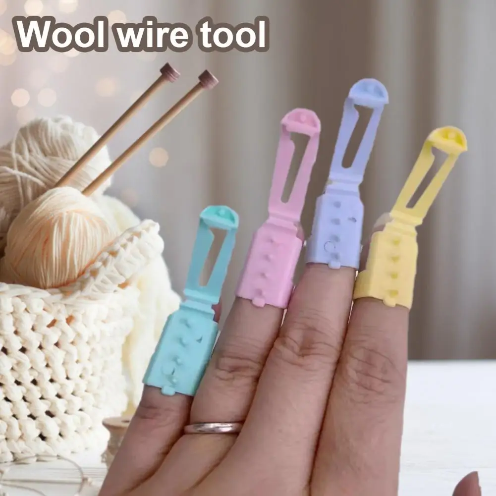 Fingertip Yarn Guide Adjustable Yarn Guide Ring for Crocheters Knitters Tension Control Tool for Lefties Righties for Women