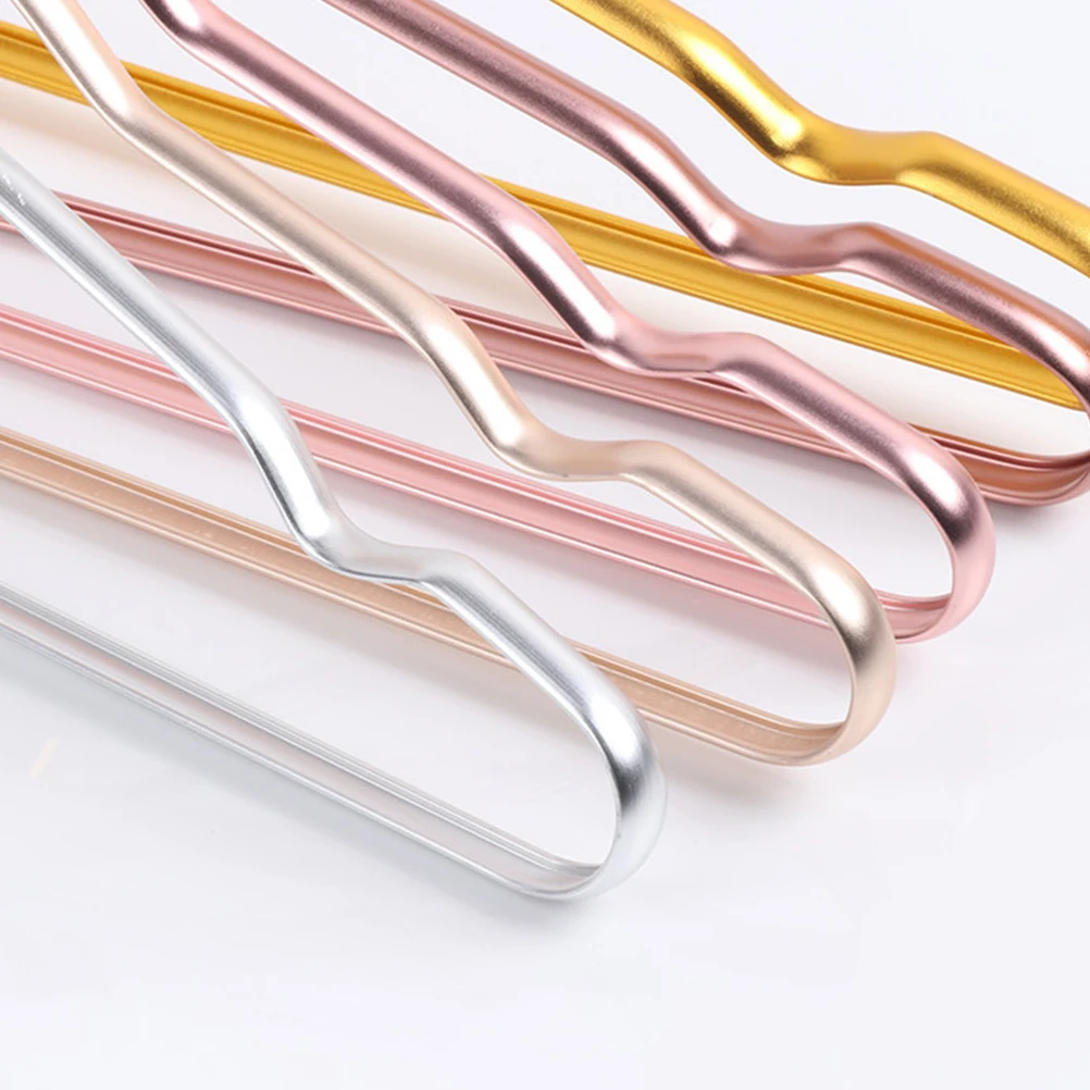 

5pcs Metal Hangers Eco Friendly Clothes Rack Gold Non Wardrobe Hangers for Adults Space Saving Cloth