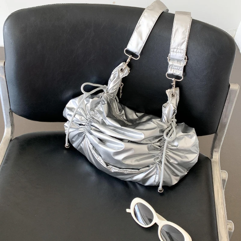 

Нейлоновые сумки-хобо с простой текстурой для женщин, сумки через плечо большой вместимости, модная мятая повседневная и универсальная сумка через плечо с облаком