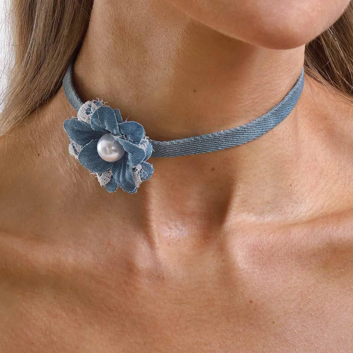 N13243 Elegante collar de perlas con camelia, moderno collar de tela vaquera con flor, estilo choker.