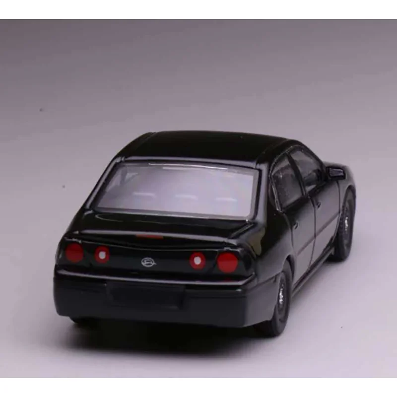 596 1/64 Scale Impala Diecast Alloy Car Model Collection Decoration Piece Gift