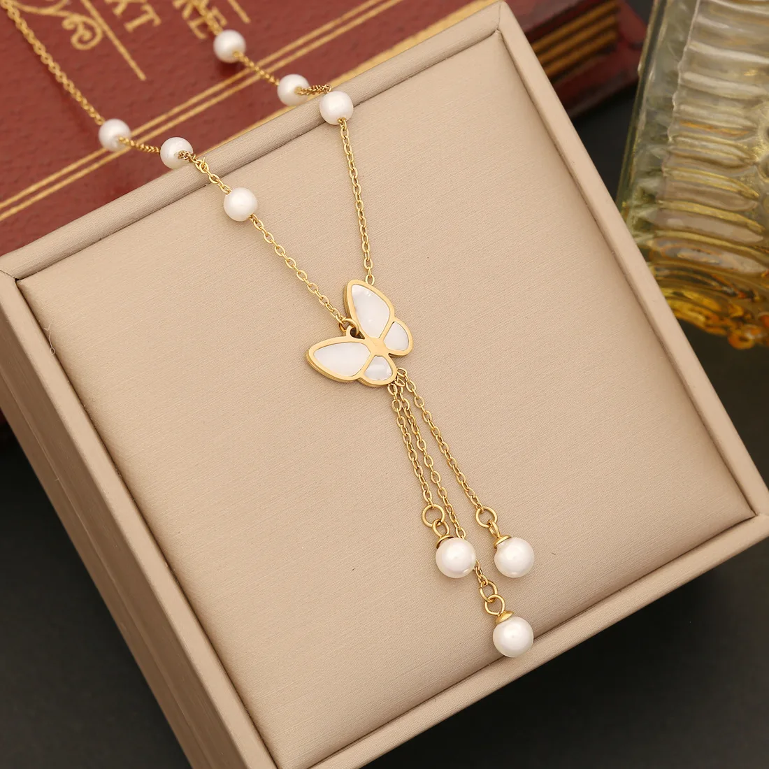 Pedina Stainless Steel Shell Butterfly Pearl Collarbone Chain Women's New Trend Waterproof Necklace Jewelry Gift N1218