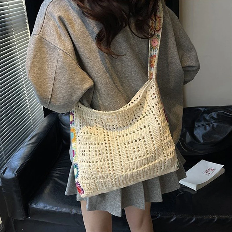 

Large Capacity Boho Tote Bag Trendy Floral Crochet Handbag Vintage Multicolor Cut-out Knitted Handbag Fashionable Hollow out