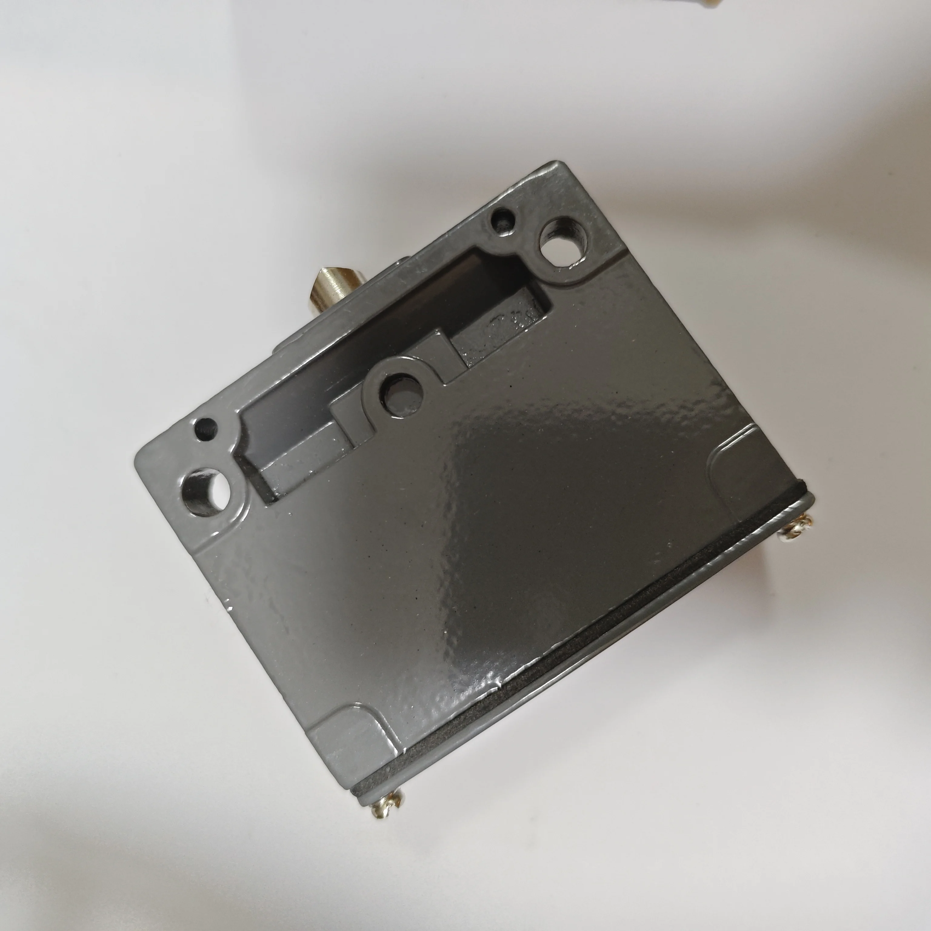 1-個-sn03d12-502-m-sn03d12-502-mc1688-sn03r12-502-m-sn03r12-502-mc1688-ダブルコンタクトコンビネーションリミットトラベルスイッチ