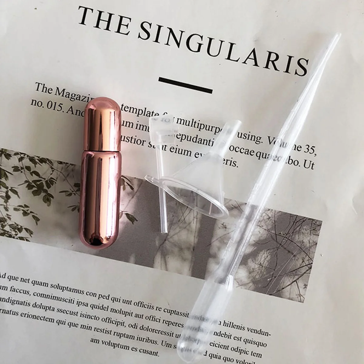 

12Pcs Essential Oil Rollerball Bottles Compact Refillable Empty Bottles for Travel Perfume Lotion Organization