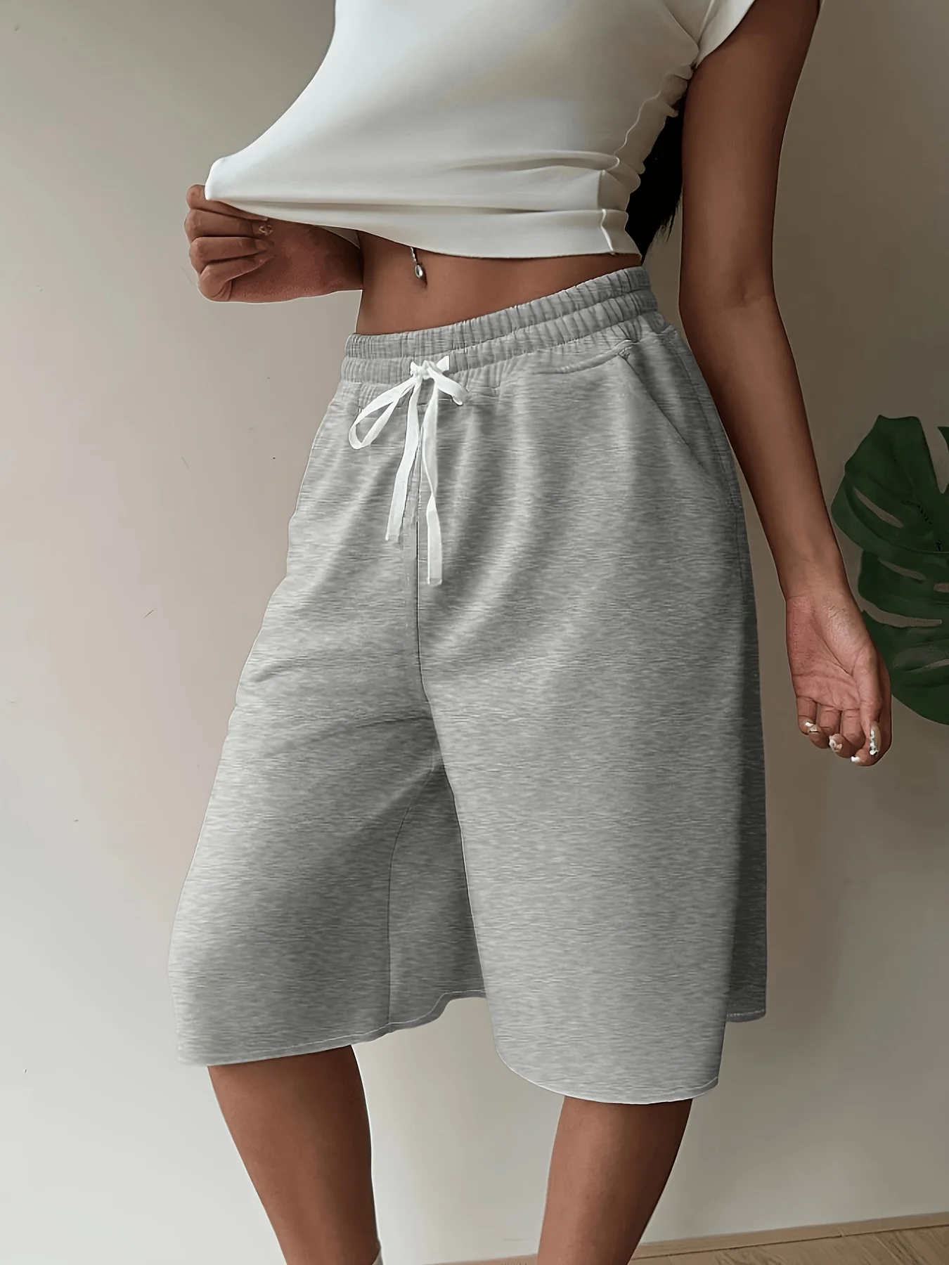 

High-Waist Drawstring Wide-Leg Knee-Length Pants for Women, Summer Lightweight Loose-Fit Casual Shorts