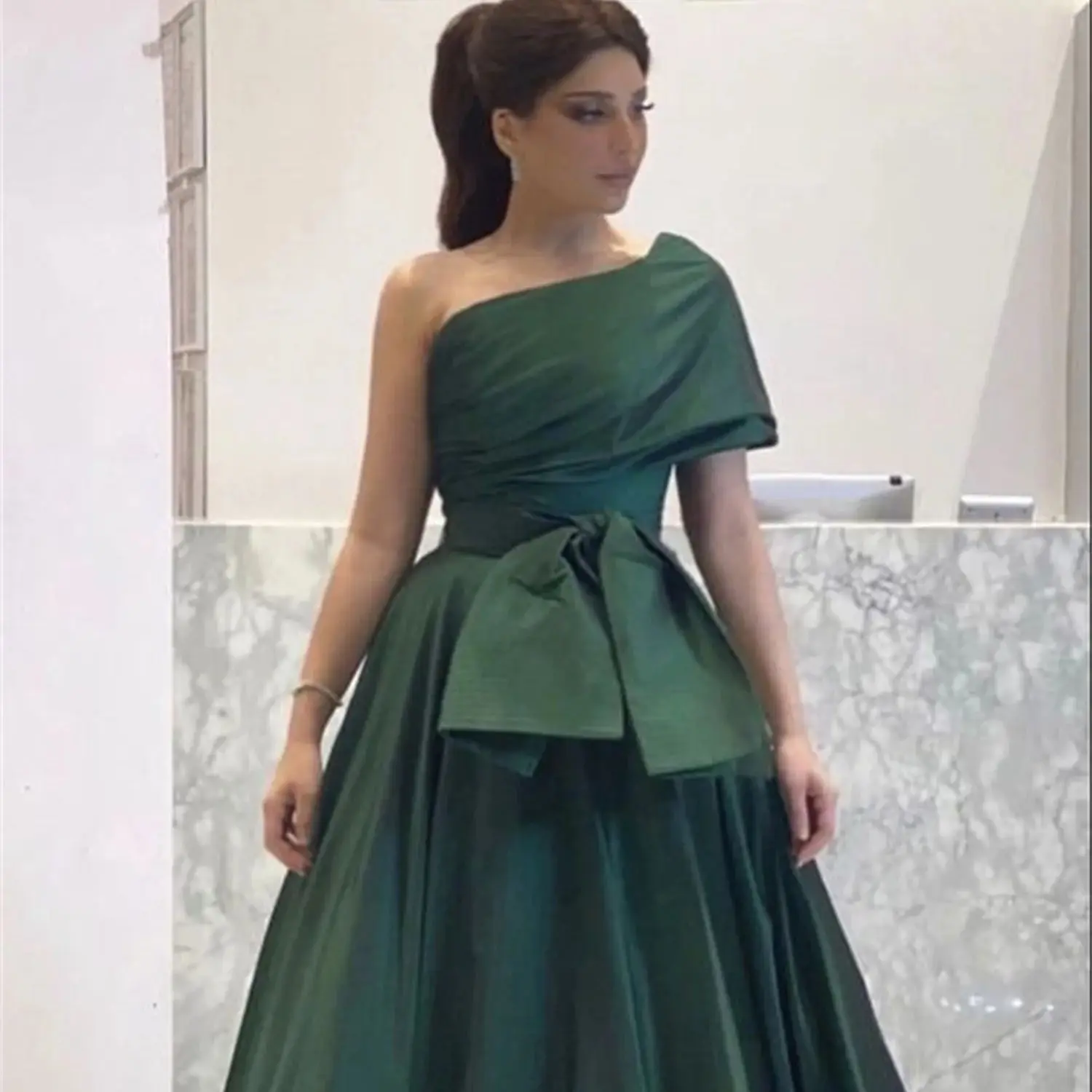 Aileen Satin Grace Bow Tie Green Evening Luxury Dress 2024 Special Occasion Dresses for Formal Occasions Prom Gown