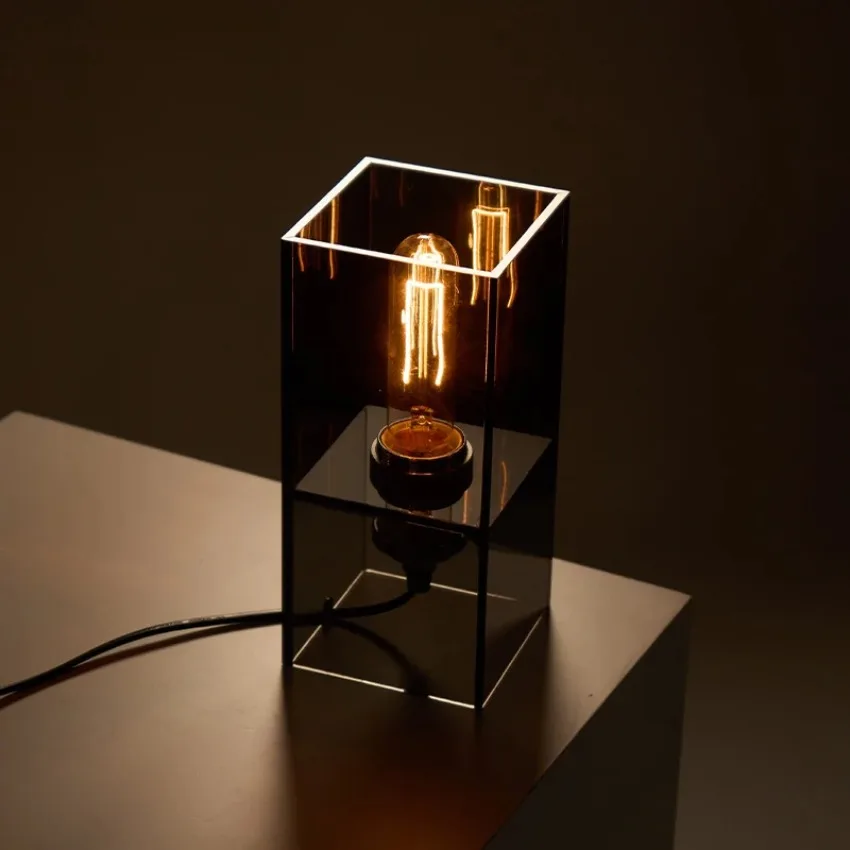 Modern Desk Lamp Personalized Table Lamp Desktop Decoration for Bedroom Living Room Home Decor Atmosphere Night Light Gifts
