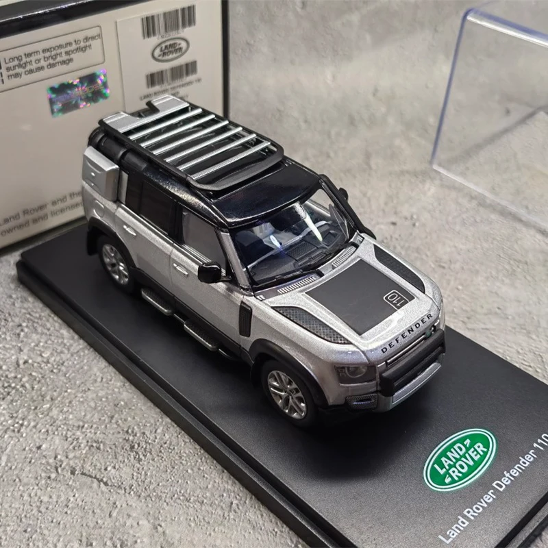 Diecast 1/43 Scale Land Rover Defender 110 SUV Simulation Alloy Model Car Collectible Toy Gift Souvenir Display Ornaments