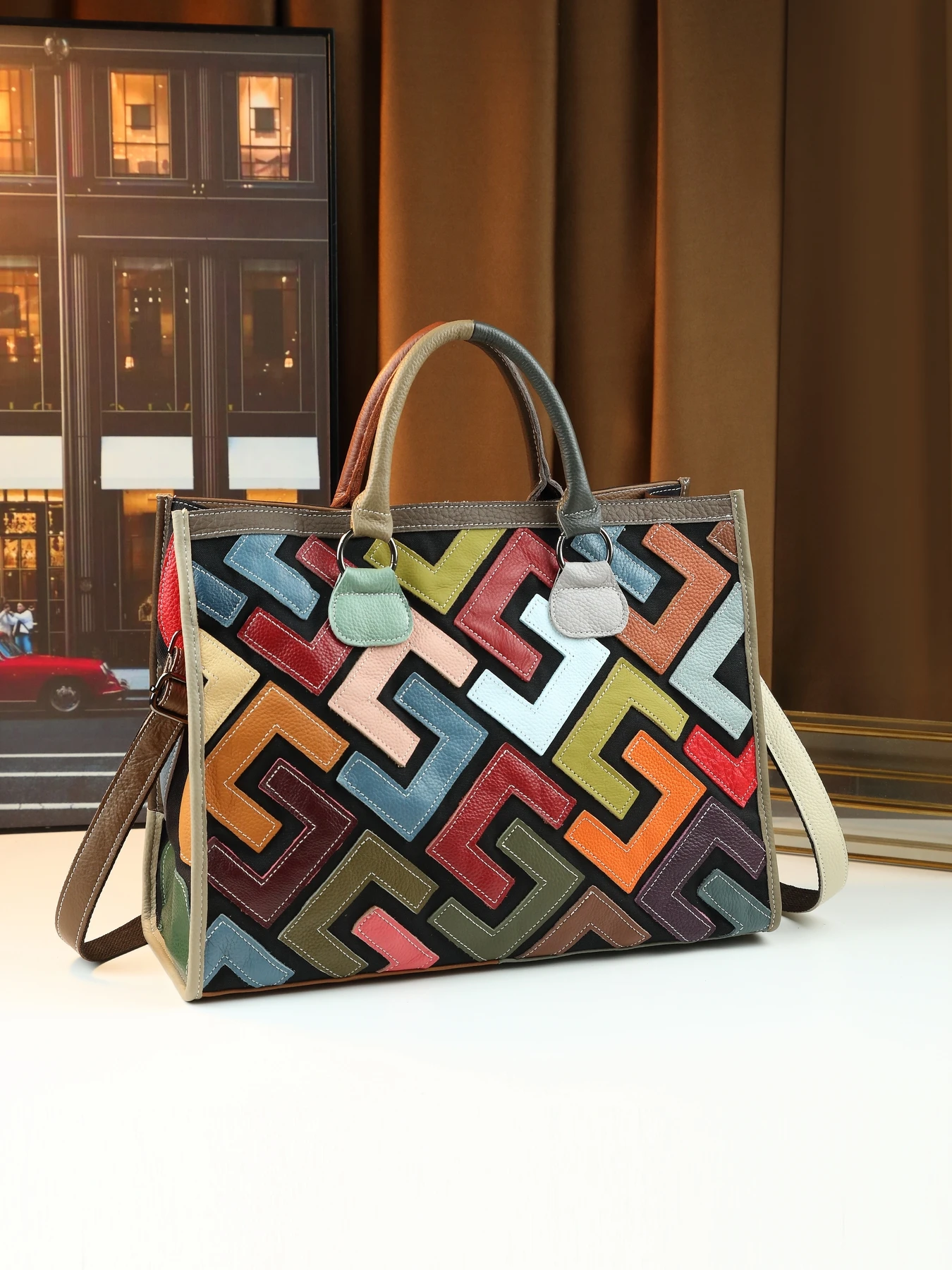 

European and American fashion high-quality leather portable women's bags, letter printing large-capacity bucket bags