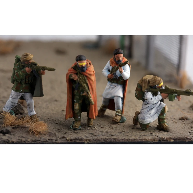 

1:72 Scale Model 4Pcs Nomadic guerrilla Special Task Force Team Action Figure Soldiers DIY Scene Accessory Collection Display