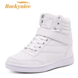 2024 scarpe Casual da donna espadrillas Platform Sneakers con aumento nascosto scarpe in pelle PU donna scarpe bianche alte traspiranti