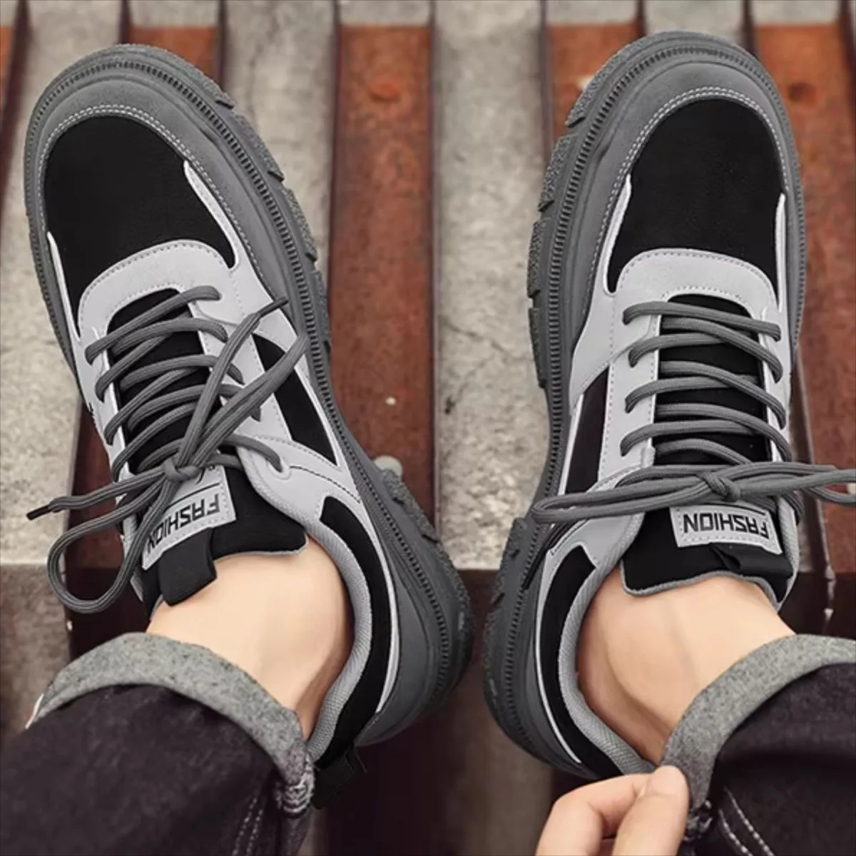 

Men's Breathable Board Shoes - Non-Slip Wear-Resistant Casual Sneakers, Trendy Versatile Simple Shoes for Comfortable Daily Wear