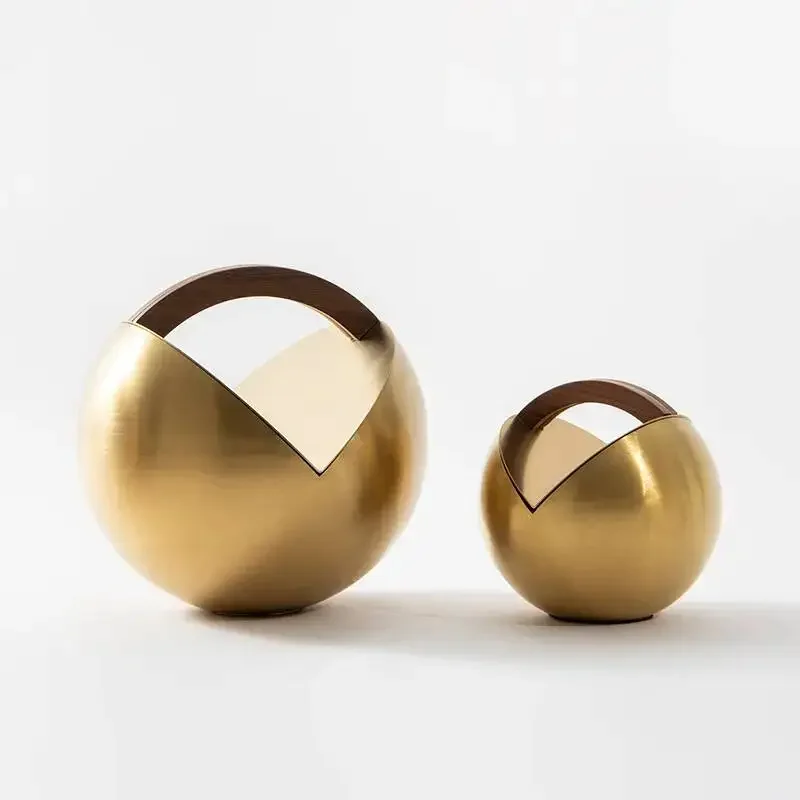 Metal Handicrafts A Circular Geometric Metal Ball Ornament Semi-circular Handle Metal Figurine Home Decoration Accessories