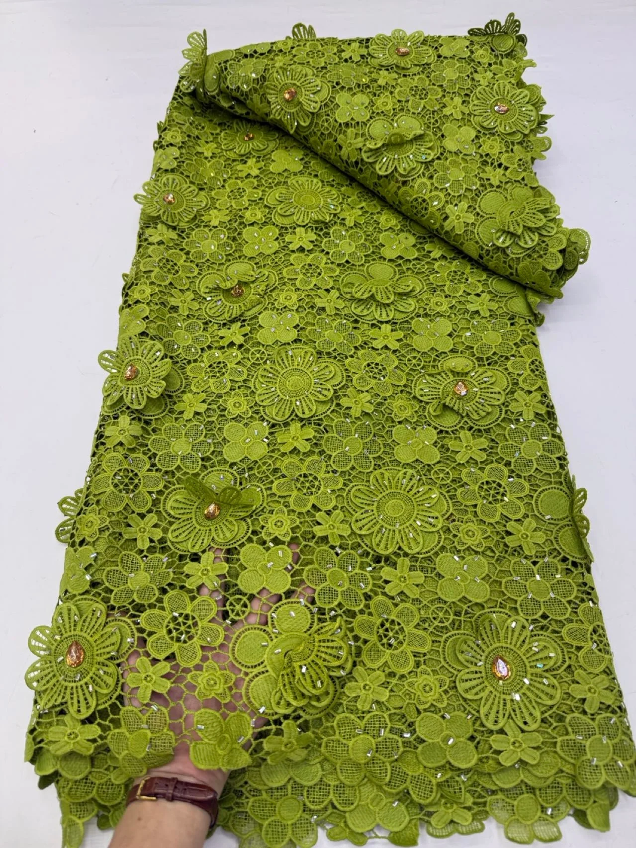 

2026 Nigerian Sequins Tulle Lace Fabric High-Quality Embroidery African Net Cloth for Prom Dresses Beads 5 Yards JY541