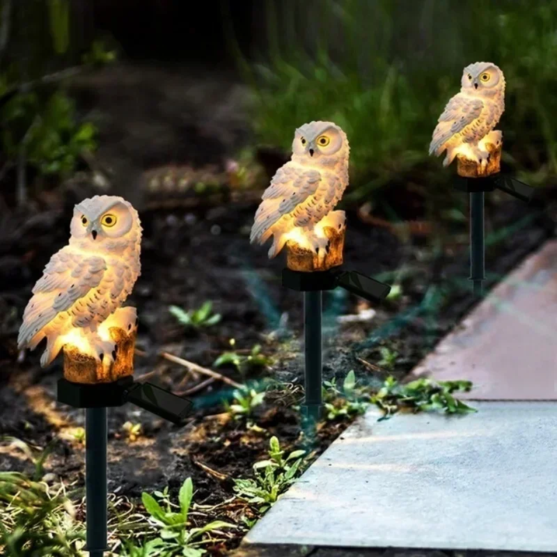 フクロウの形をした防水フロアランプ,太陽光発電,景観照明,庭の装飾,屋外の動物のランタン