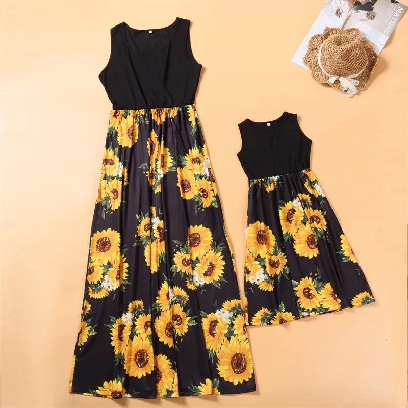 

Sunflower Mommy and Me Clothes Family Set Sleeveless Mother Daughter Matching Dresses Fashion Woman Girls Long Dress Outfits