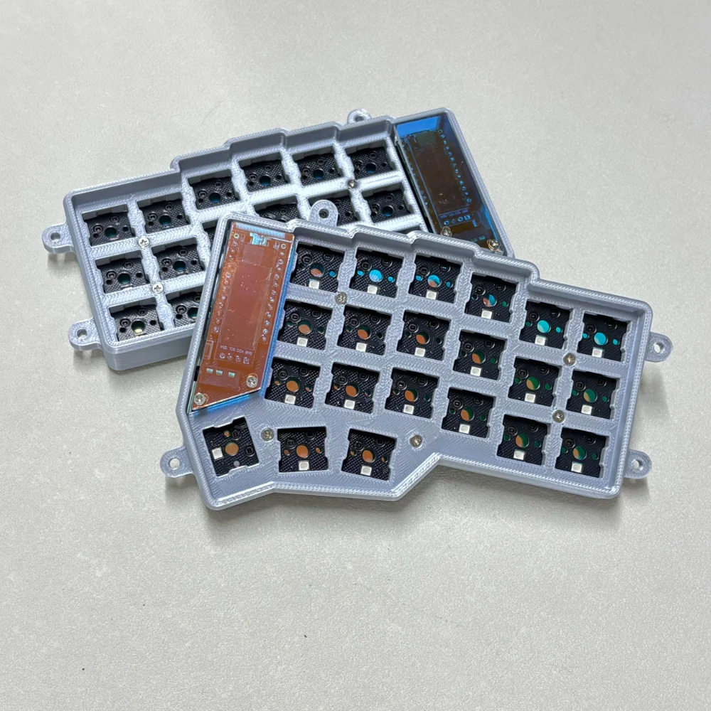 Corne V3 Split Keyboard Customized Wired Bluetooth Hot Swap Vial RGB OLED NRF52840 MX CRKBD for Gaming Office Accessories Gift