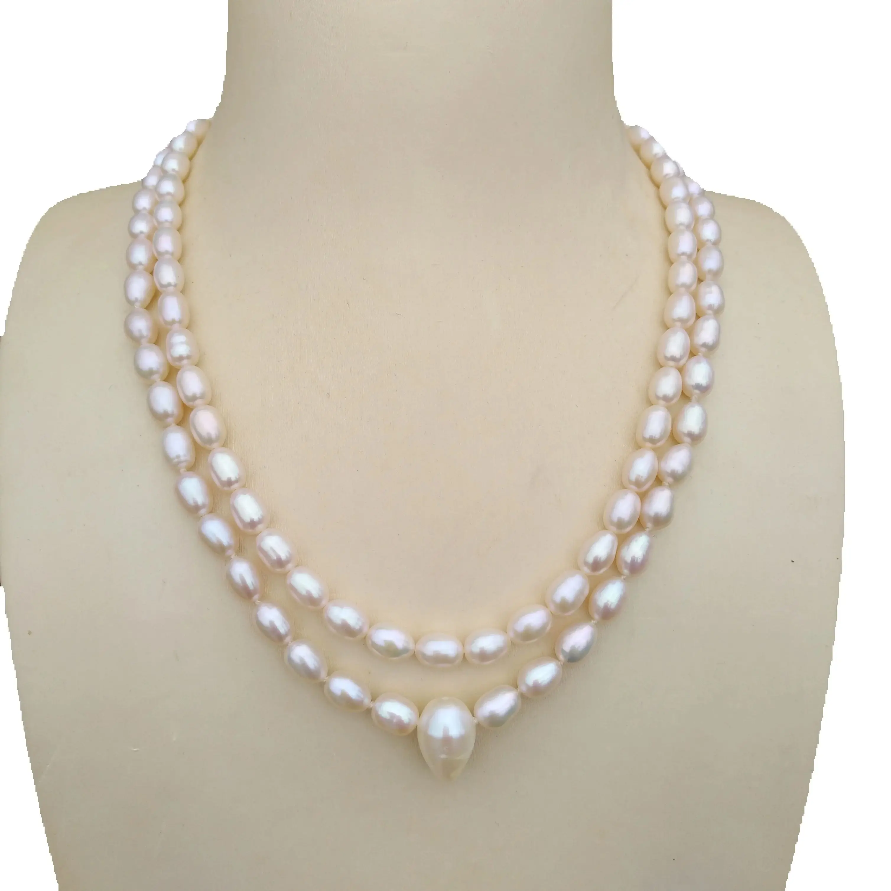 

2-рядное ожерелье с подвеской из настоящего натурального белого жемчуга Южных морей AAA+. Пожалуйста, внимательно больше фотографий с жемчужными деталями.