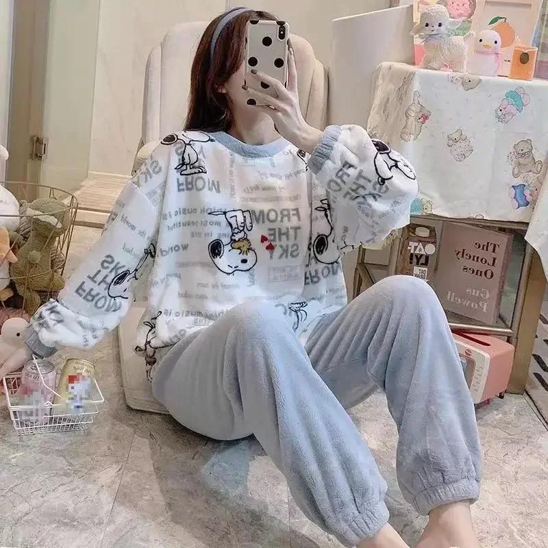 سنوبي بيجامة المرأة الشتاء المرجان الصوف طويلة الأكمام بانت معطف النوم زائد الصوف سميكة الفانيلا لطيف ملابس خاصة فتاة ثوب النوم