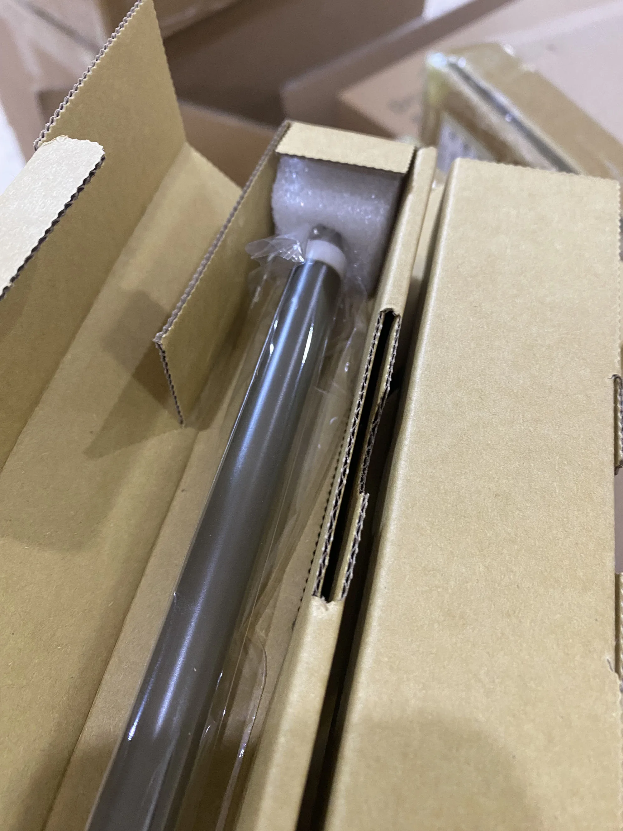 

1X OEM Brown Color Primary Charger Roller For Ricoh MPC3003 3503 3004 3504 4503 5503 6003 4504 5504 6004 IMC3000 PCR AD02-7050