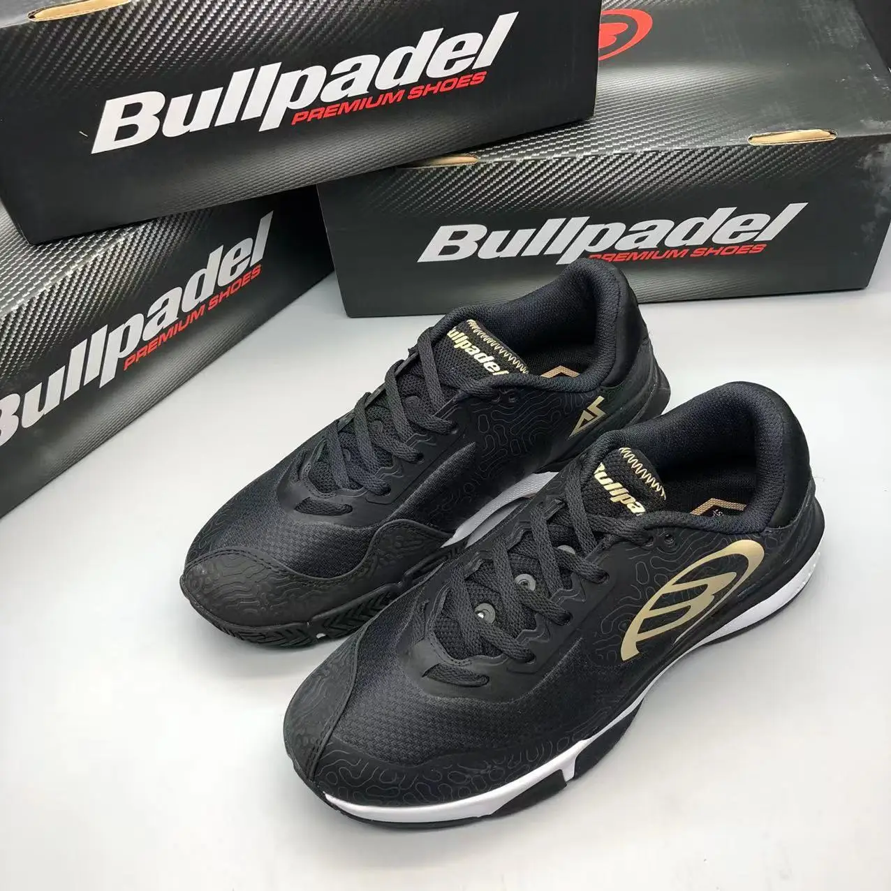 Sapatos de badminton masculinos e femininos profissionais Alta qualidade de absorção de choque antiderrapante treinamento calçados esportivos tênis