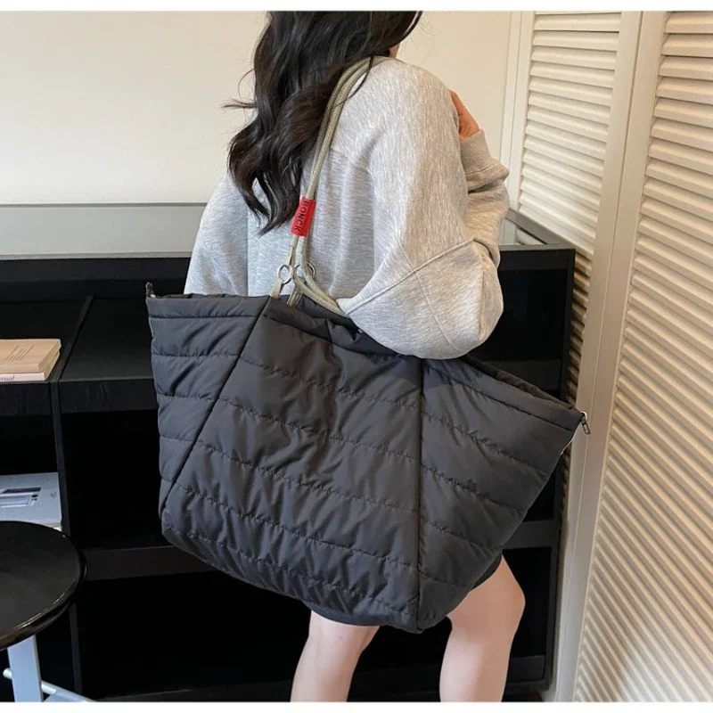 Hot Sale Wing Design Large Nylon Tote Bags Sweet Minimalist Solid Women's Shoulder Bags Stylish Casual Commute Work Handbags