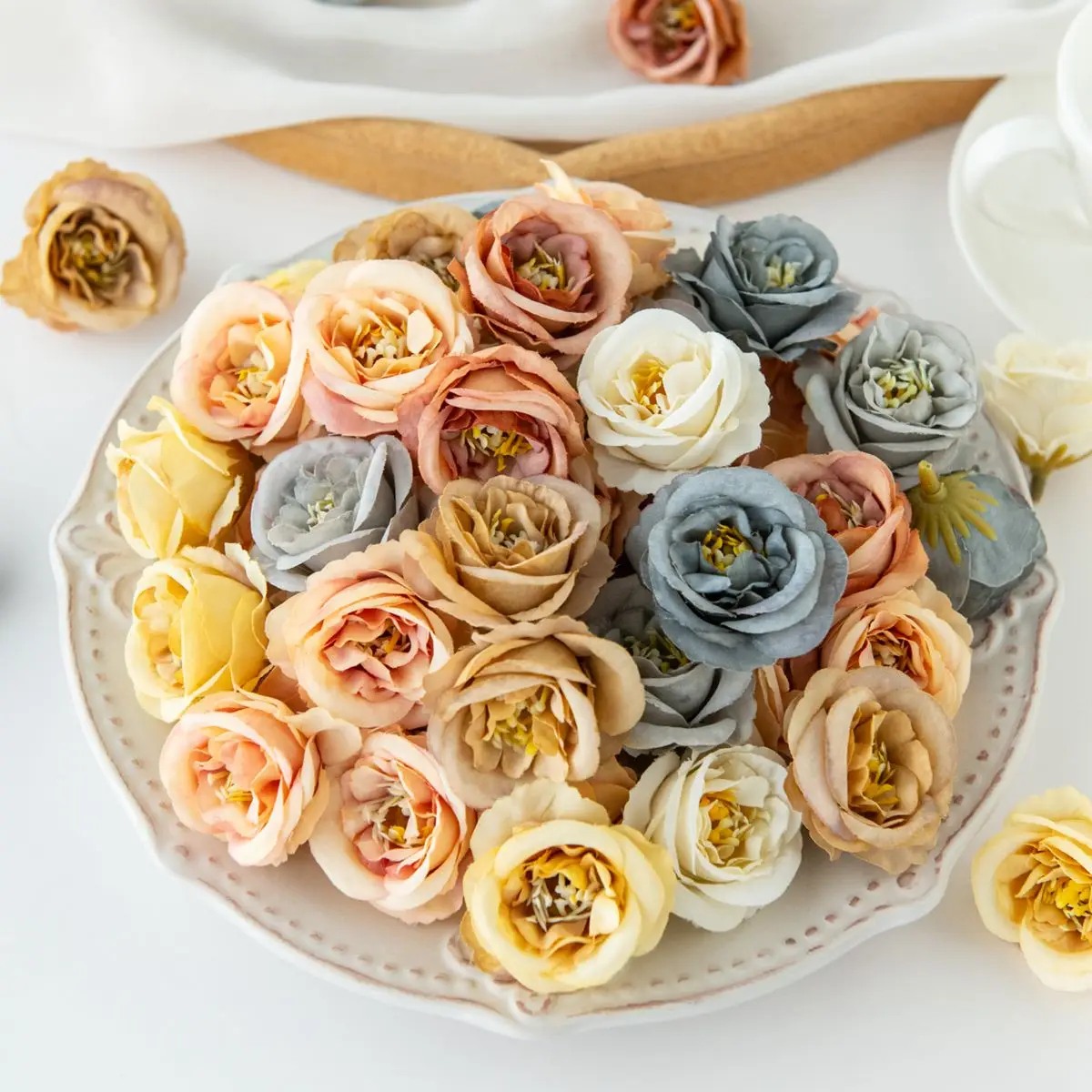5/10 Stück Seiden-Kunstblumen Rosen Bestseller DIY Geschenkbox Weihnachtskranz Heimfest Party Outdoor Gartendekoration Hochzeit – Detail 1