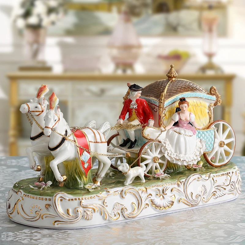 European-style ceramic figure ornaments play piano family portrait porcelain doll lace gift porch exquisite decorative enamel