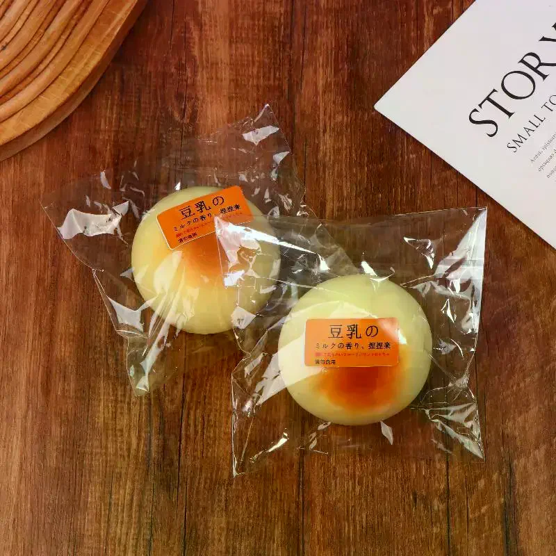 1/2개 시뮬레이션 빵 스퀴즈 장난감 귀여운 느린 반동 스트레스 해소 장난감 부드러운 장난감 어린이 및 성인용 창의적 디컴프레션 선물