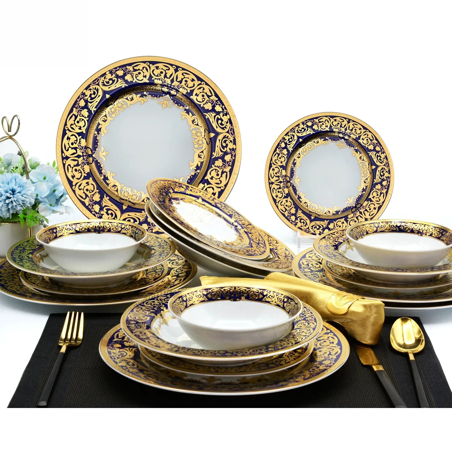 24pcs Luxury Style Dishwasher Safe High Quality Dish Plate Elegant Porcelain Bone China Dinner Tableware Luxury Set
