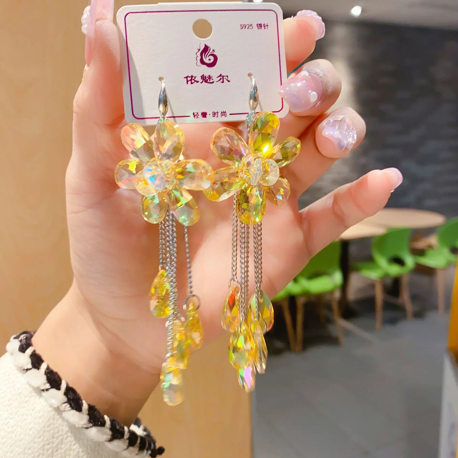 Fashion sweet tassel Korean temperament long tassel earrings