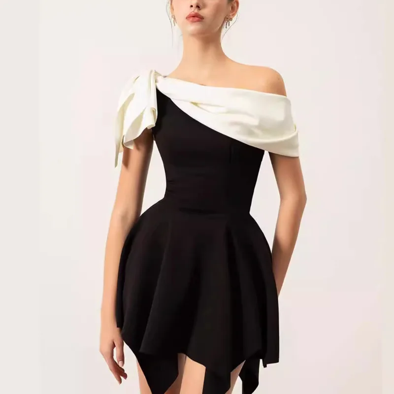 HKSH 夏の新しい女性のニッチデザインインファッション甘いスタイル不規則なハイエンドの気質クラシックパッチワークショートドレス HK5825